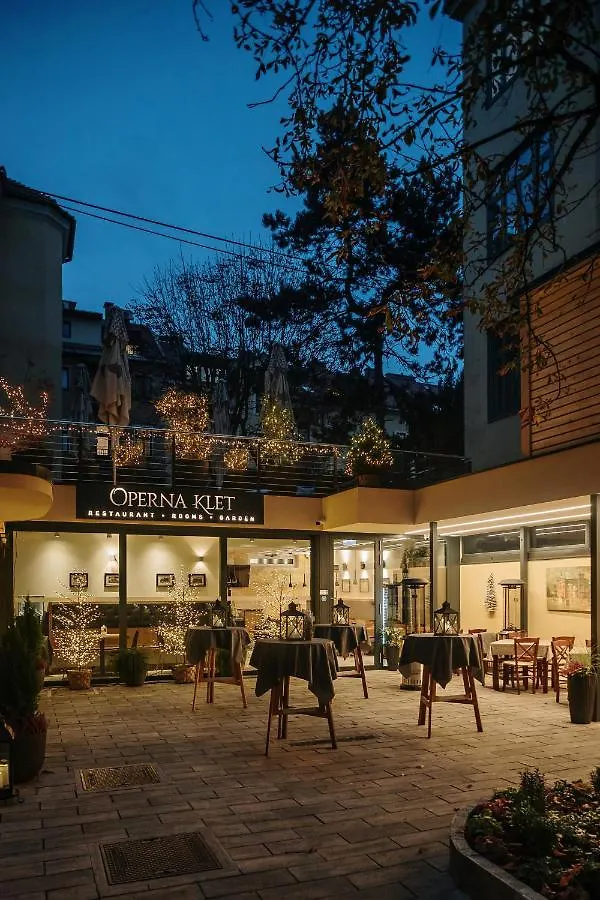 ***  Operna klet Ljubljana Hotell Slovenien