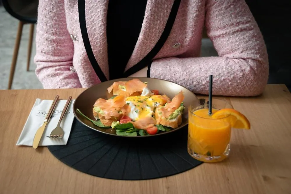Hotel Operna Klet Lublana